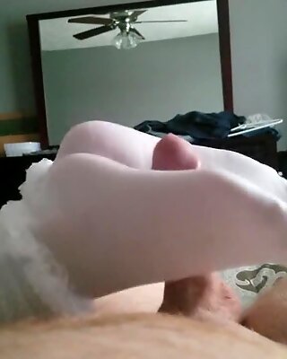 wifey gives footjob in milky frilly ankle socks