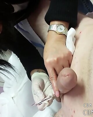 Japanese Teen Post Wax Clean Up POV